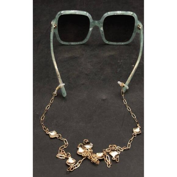 DIFF Eyewear x ARIEL Green Pearl Lavender Gradient Polarized Sunglasses w/ Chain - Picture 4 of 8